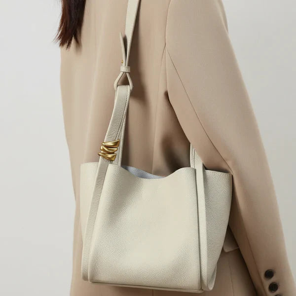 Arden Bucket Bag